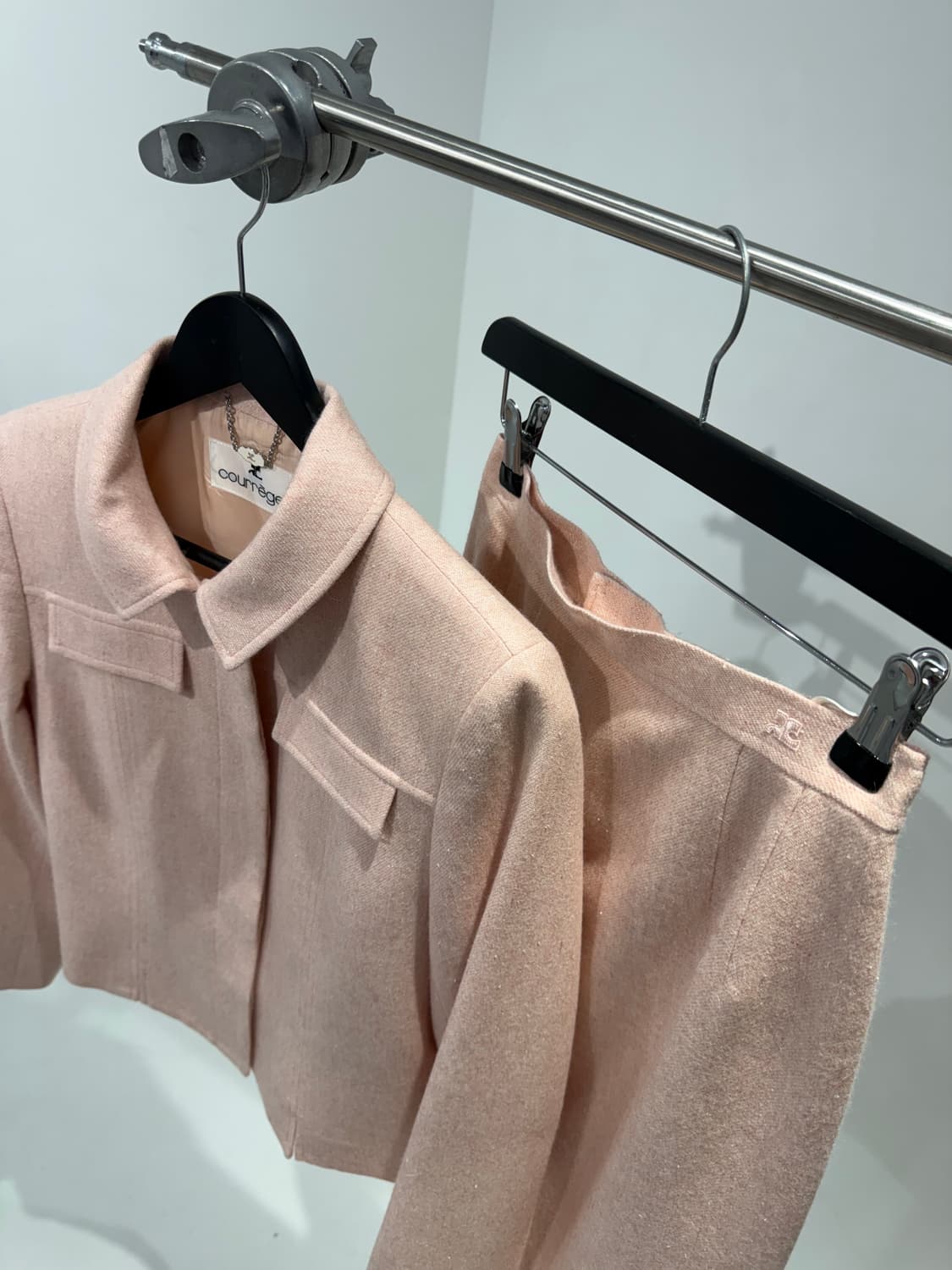 꾸레쥬 셋업 상품이미지2