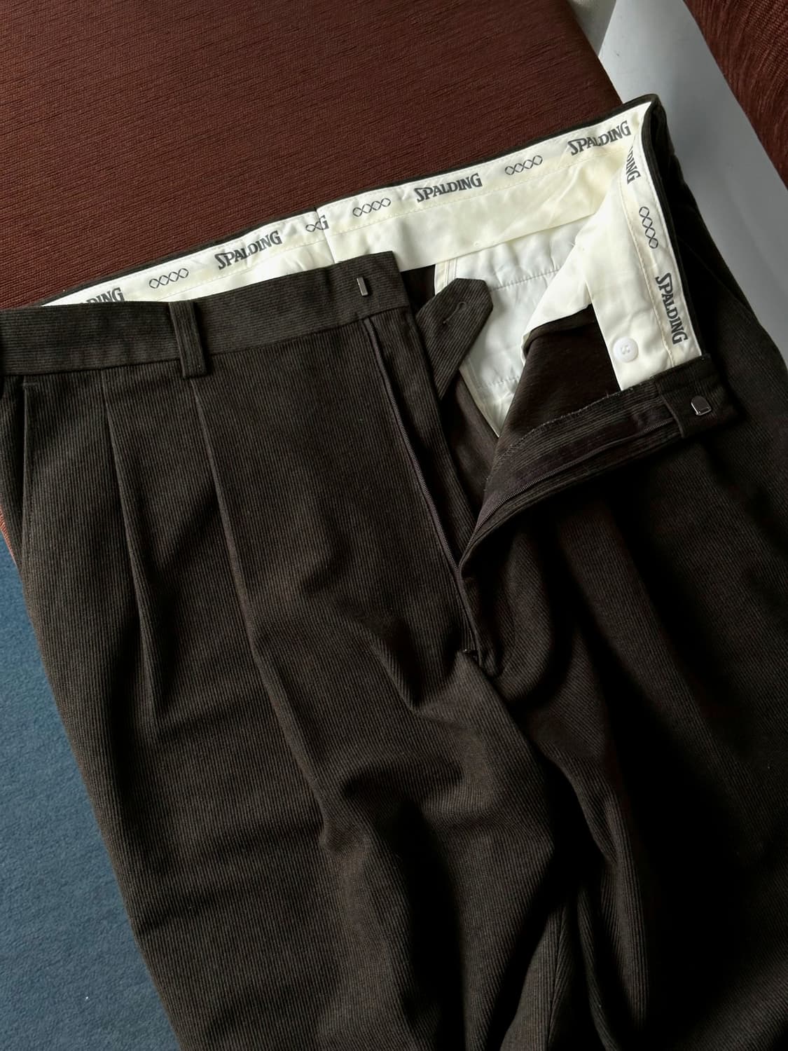 design 2 tuck wide tapered pants 상품이미지6