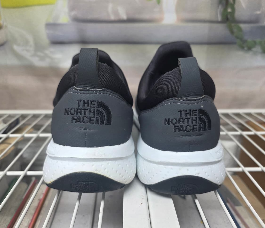 노스페이스 여성방한화 230 뮬 슬립온 패딩신발 패딩방한화 LB66 상품이미지4