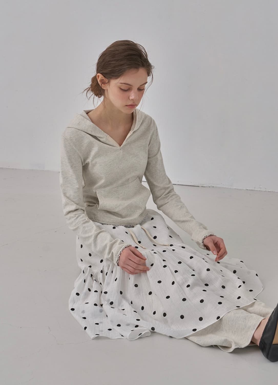 HANE 하네 이모셔널 레이스 후디 오트밀 S 상품이미지1