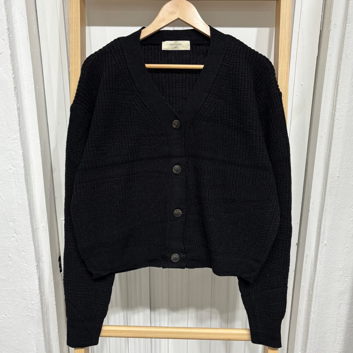 [새상품] 육육걸즈 여성 하찌 니트 가디건 상품이미지2