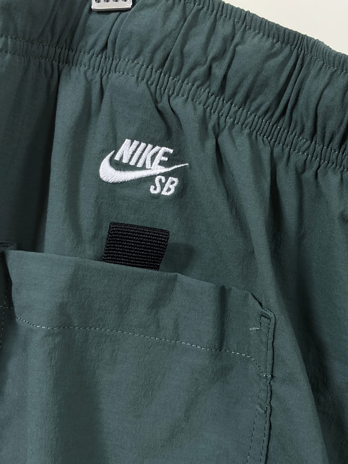 나이키 sb 24ss 카고팬츠 상품이미지4