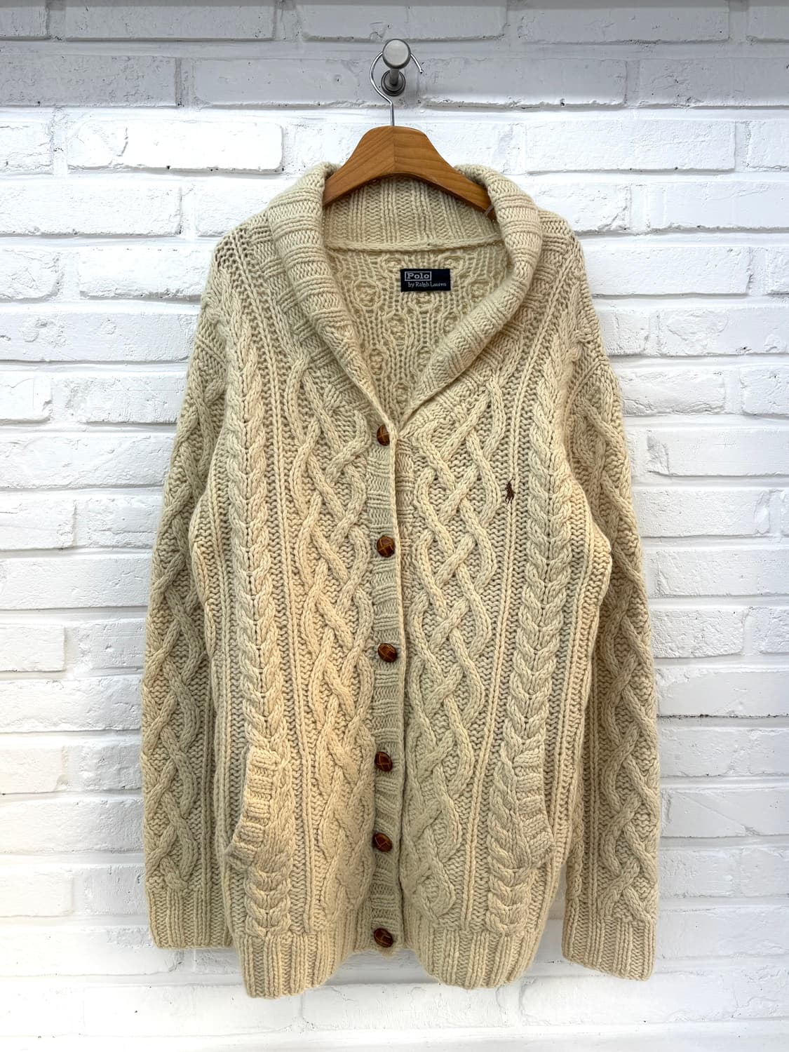 폴로 아이보리 꽈베기 가디건 상품이미지3