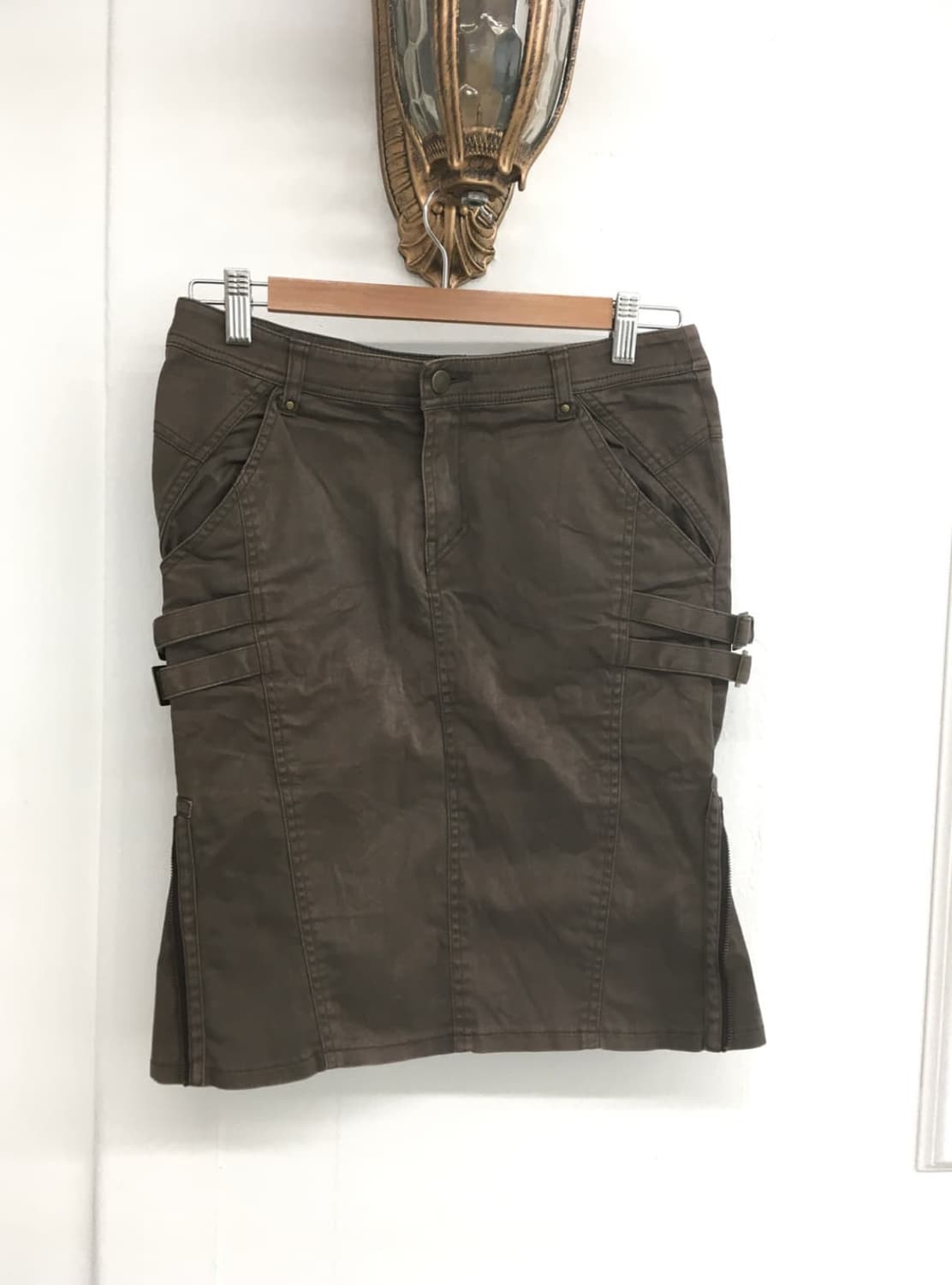 side buckle khaki skirt 상품이미지1