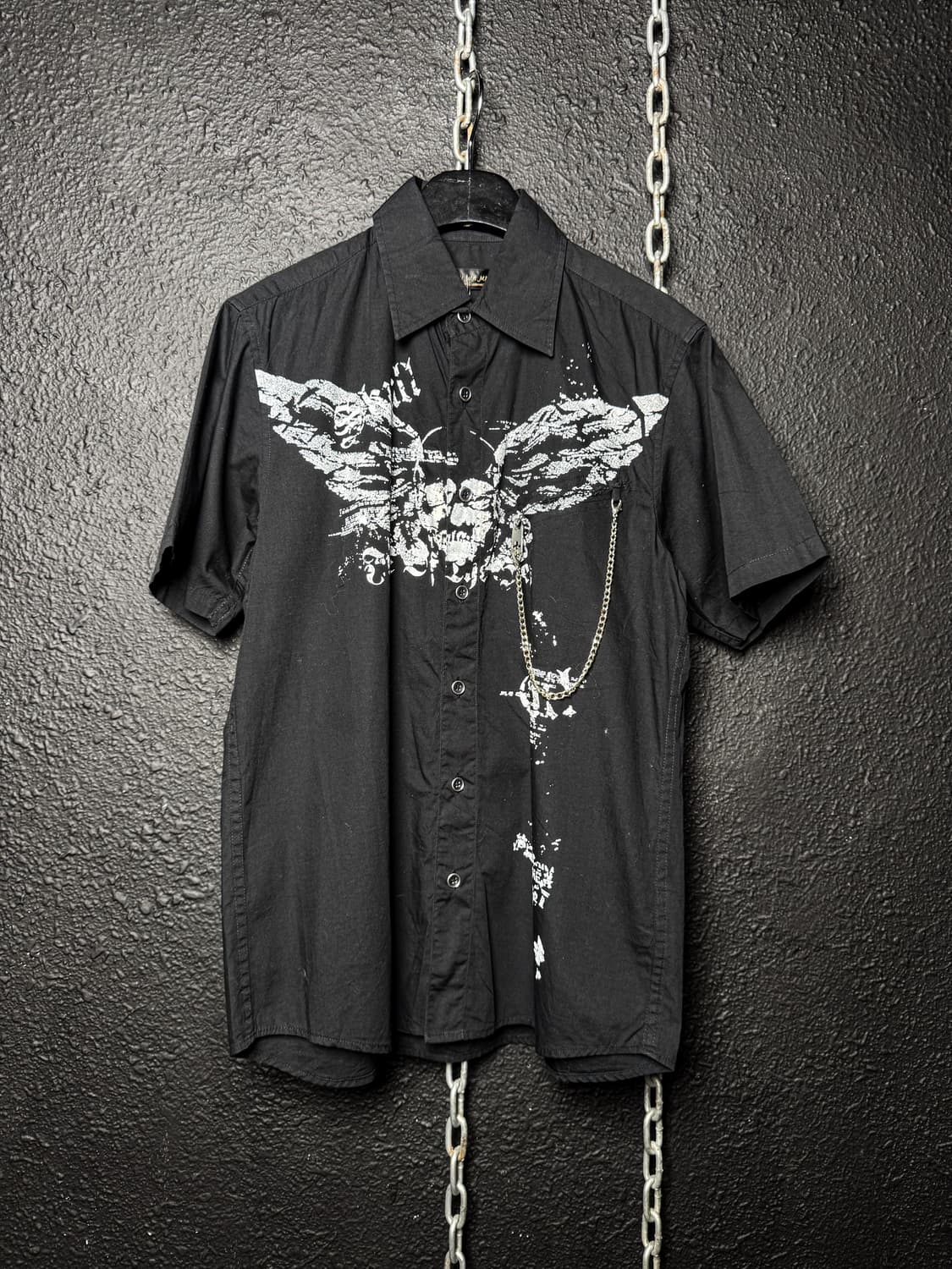 MON MAJES – Skull Chain Graphic Shirt 상품이미지6