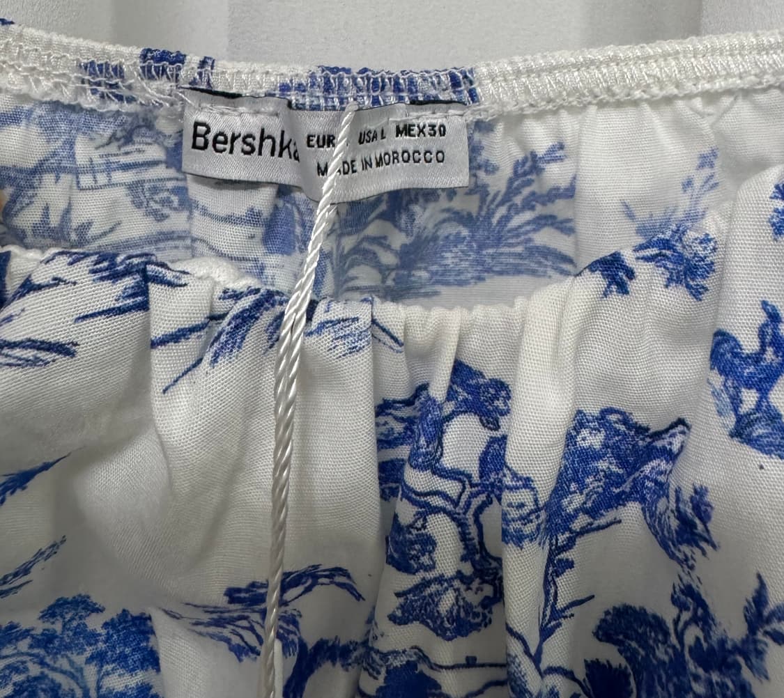 [새상품] Bershka 버쉬카 퍼프 소매 원피스 상품이미지9