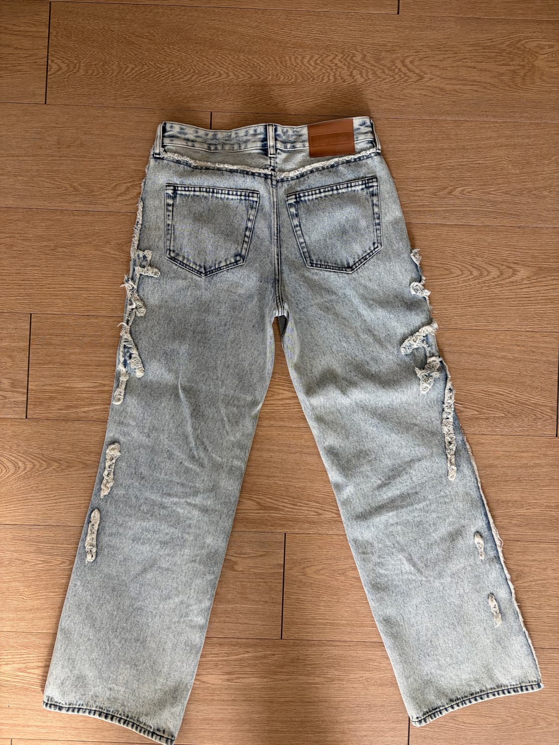 H&M 글렌마틴스 디스트레스드 룩 진 44 상품이미지5