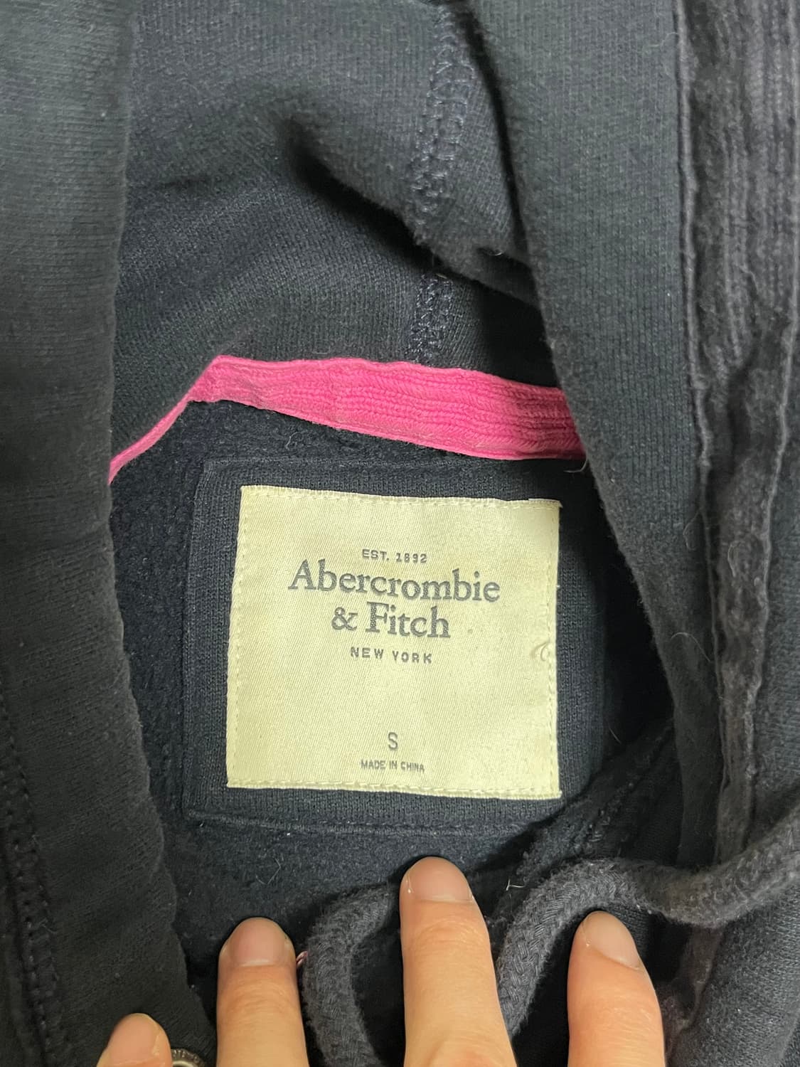 아베크롬비앤피치 블랙 핑크 후드티 S 상품이미지3