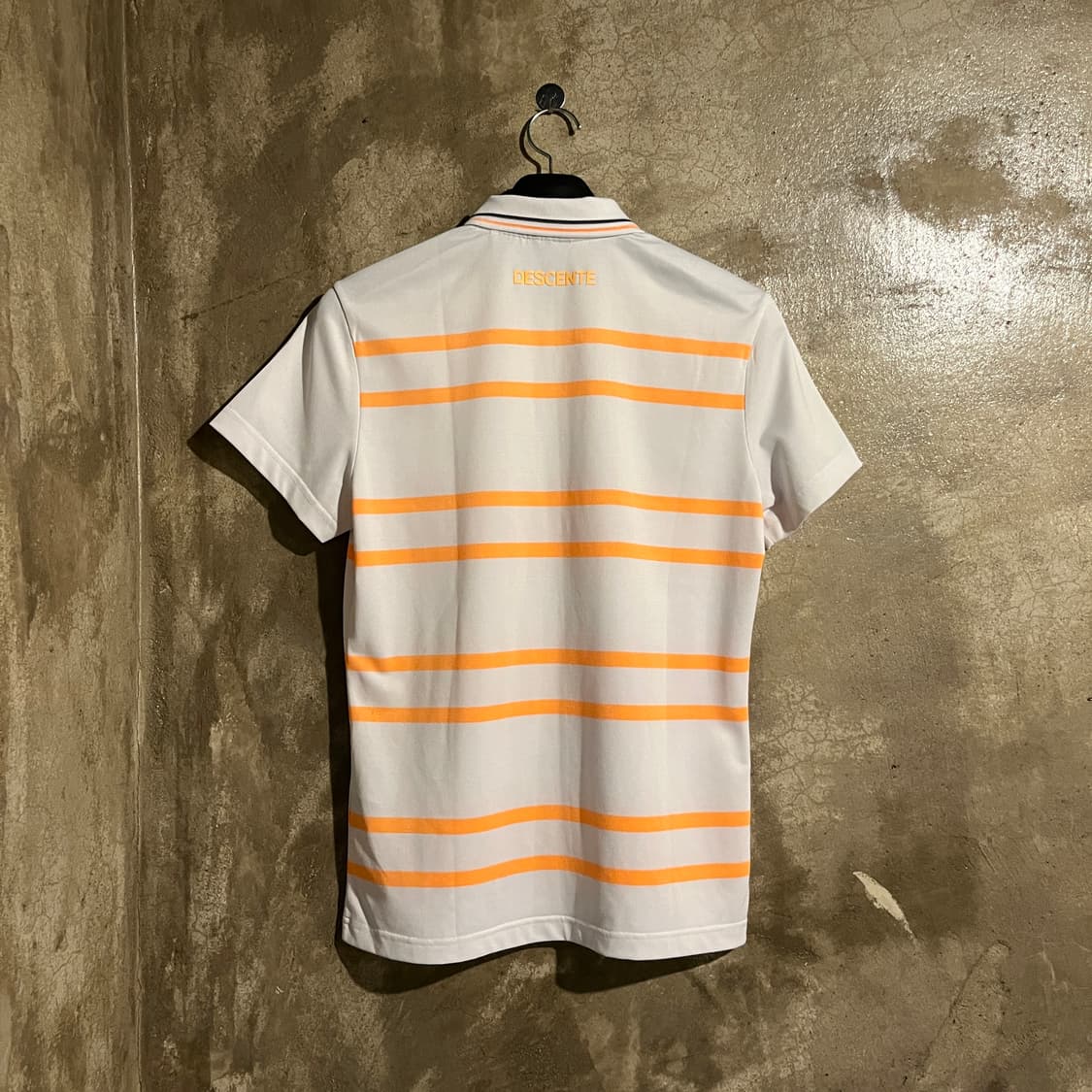 데상트 반팔카라티 상품이미지4