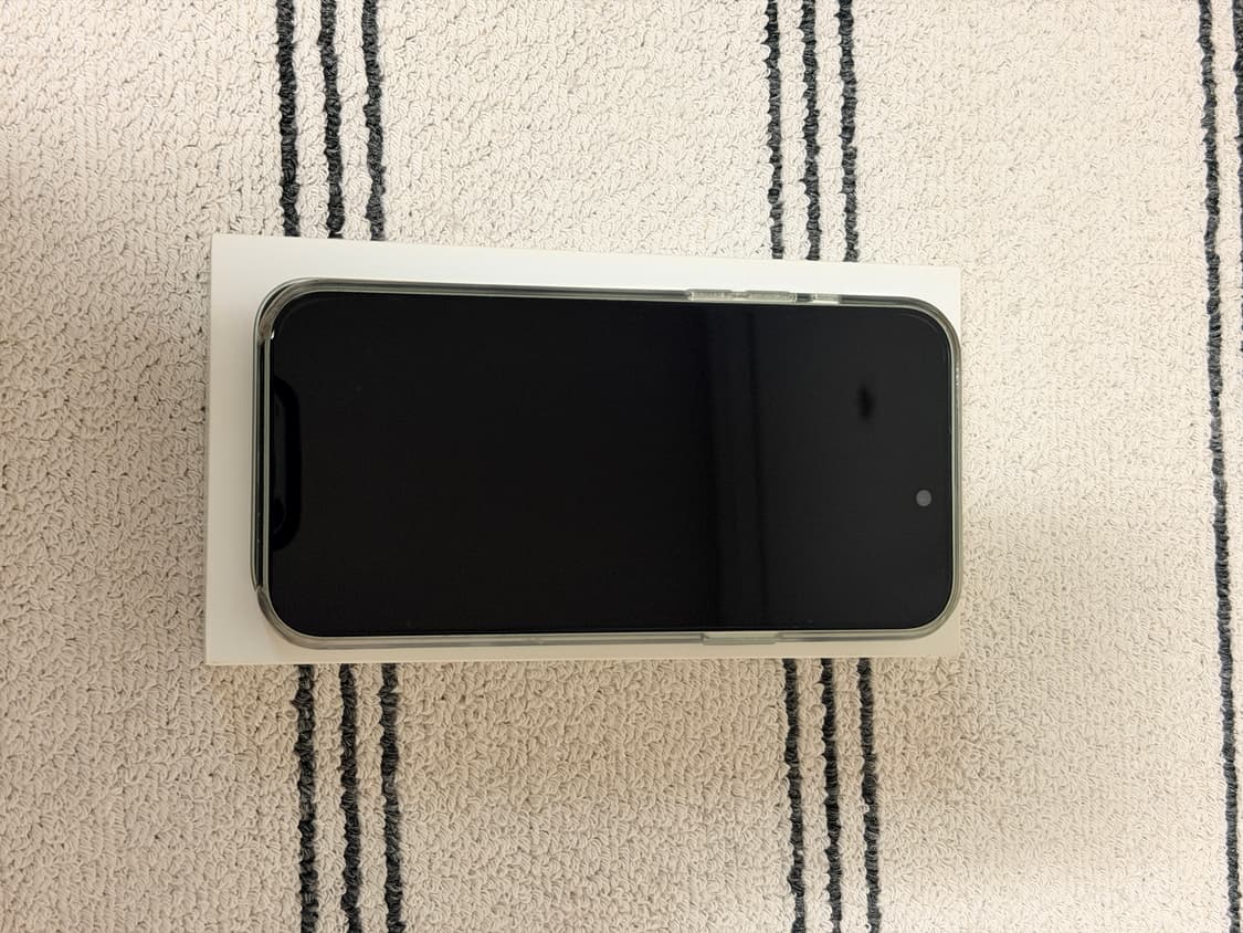 아이폰15 plus 그린 128 상품이미지3