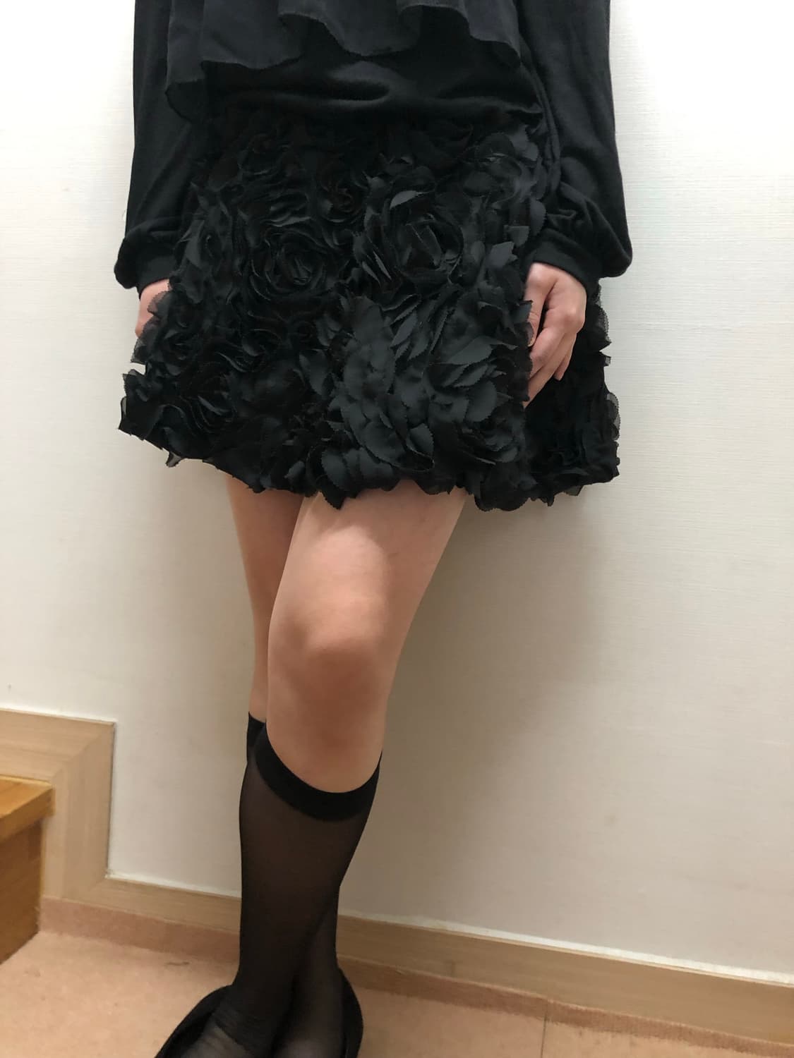 빈티지 블랙 플라워 미니 스커트 상품이미지5