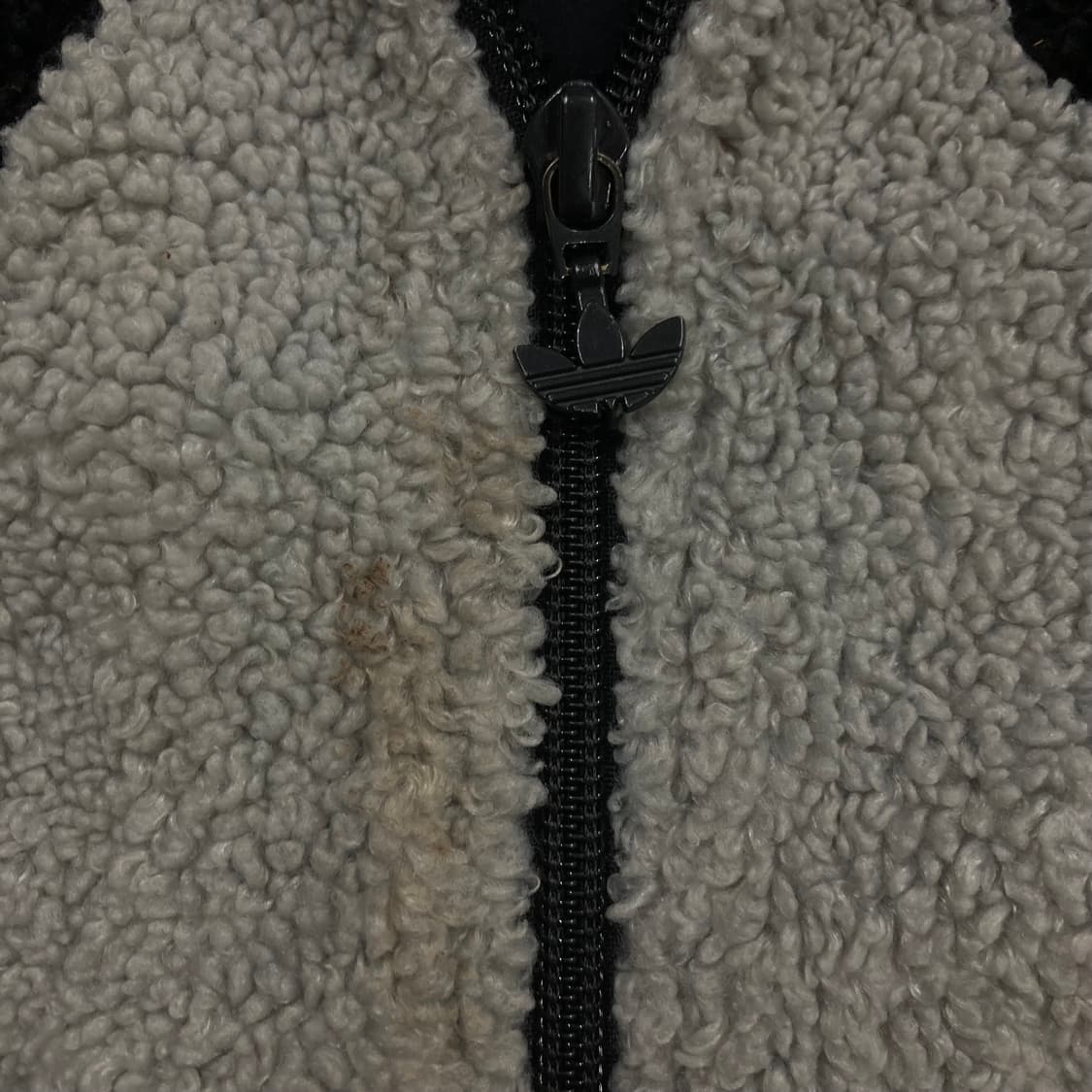 아디다스 오리지날 빅로고 쉐르파 자켓 상품이미지4