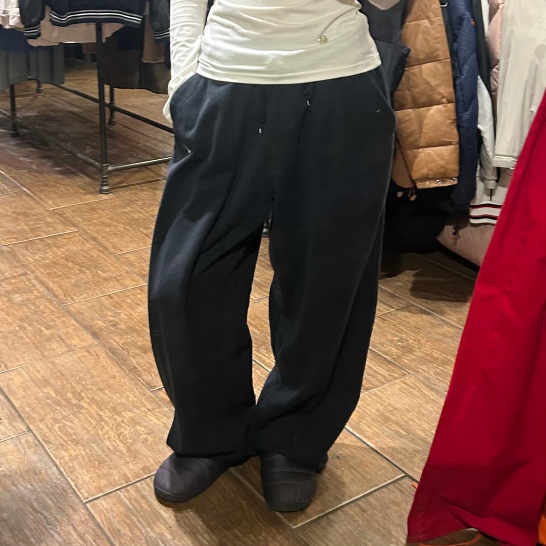 [HI] 나이키 와이드 트레이닝 팬츠 블랙 상품이미지2