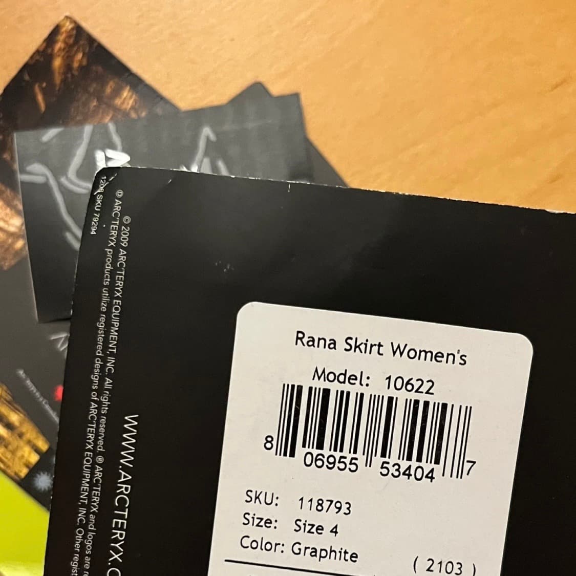 아크테릭스 카고스커트 차콜 새상품 상품이미지4