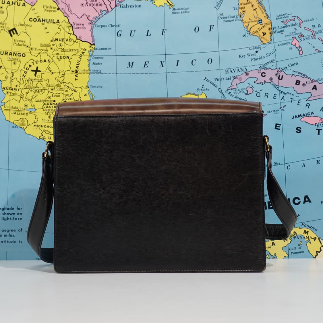 발렌티노 가라바니 빈티지 레더 백 상품이미지8