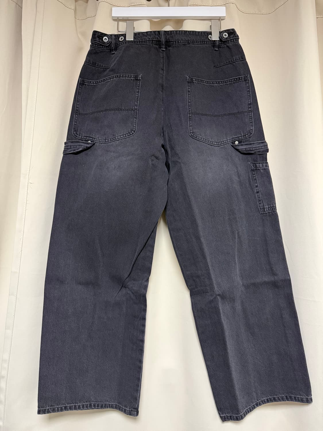 폴리테루 해머 데님 팬츠 워시드 블랙 3 팝니다 상품이미지2