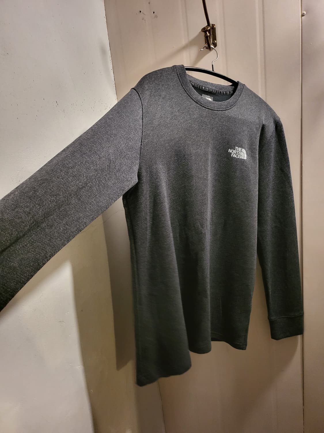 [L]노스페이스 맨투맨 그레이 상품이미지3