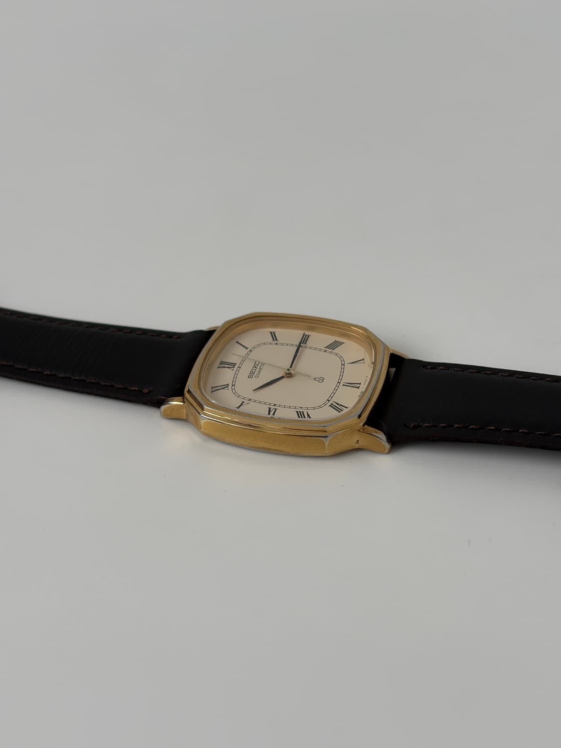 1980s Chariot Roman Gold Octagon Quartz 상품이미지6