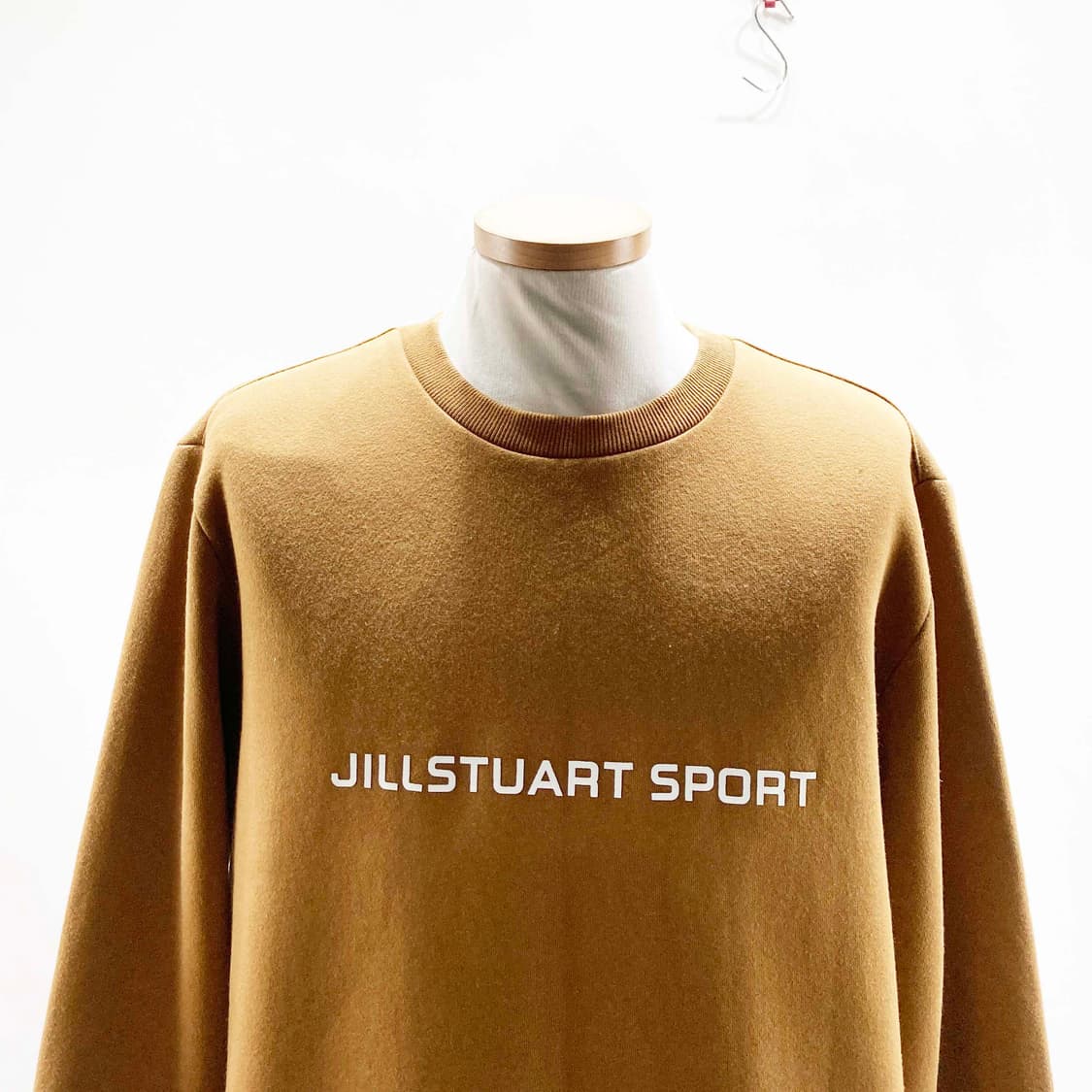 질스튜어트 남성기모맨투맨 105  상품이미지2