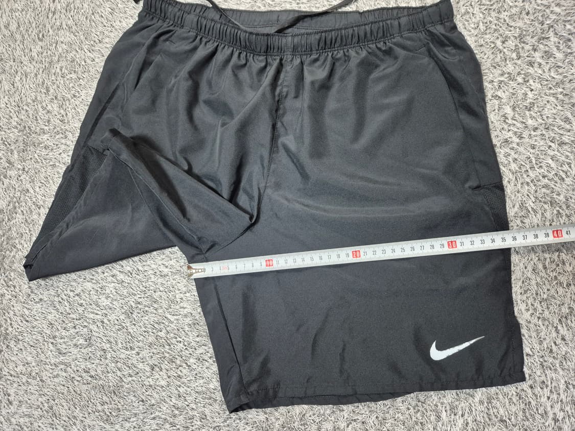 나이키 남성 드라이핏 챌린저 쇼츠 XL(90) 상품이미지10