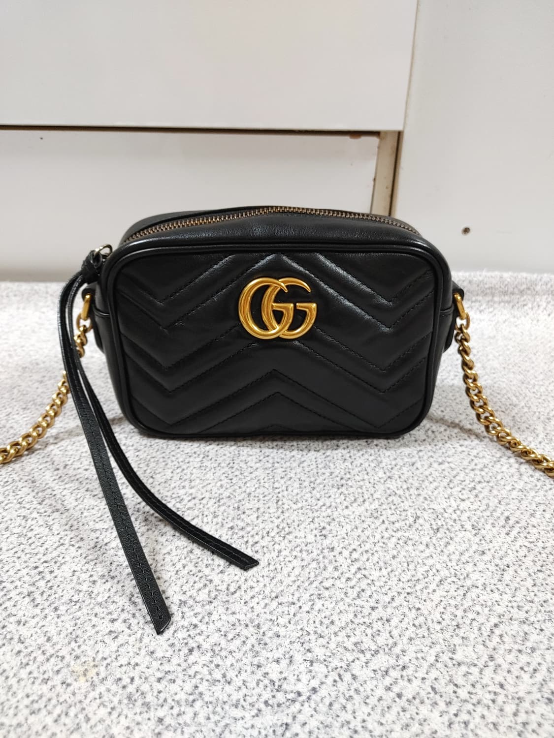 정품 구찌 GG 마몽 마몬트 마틀라세 미니 카메라백 크로스백 상품이미지2