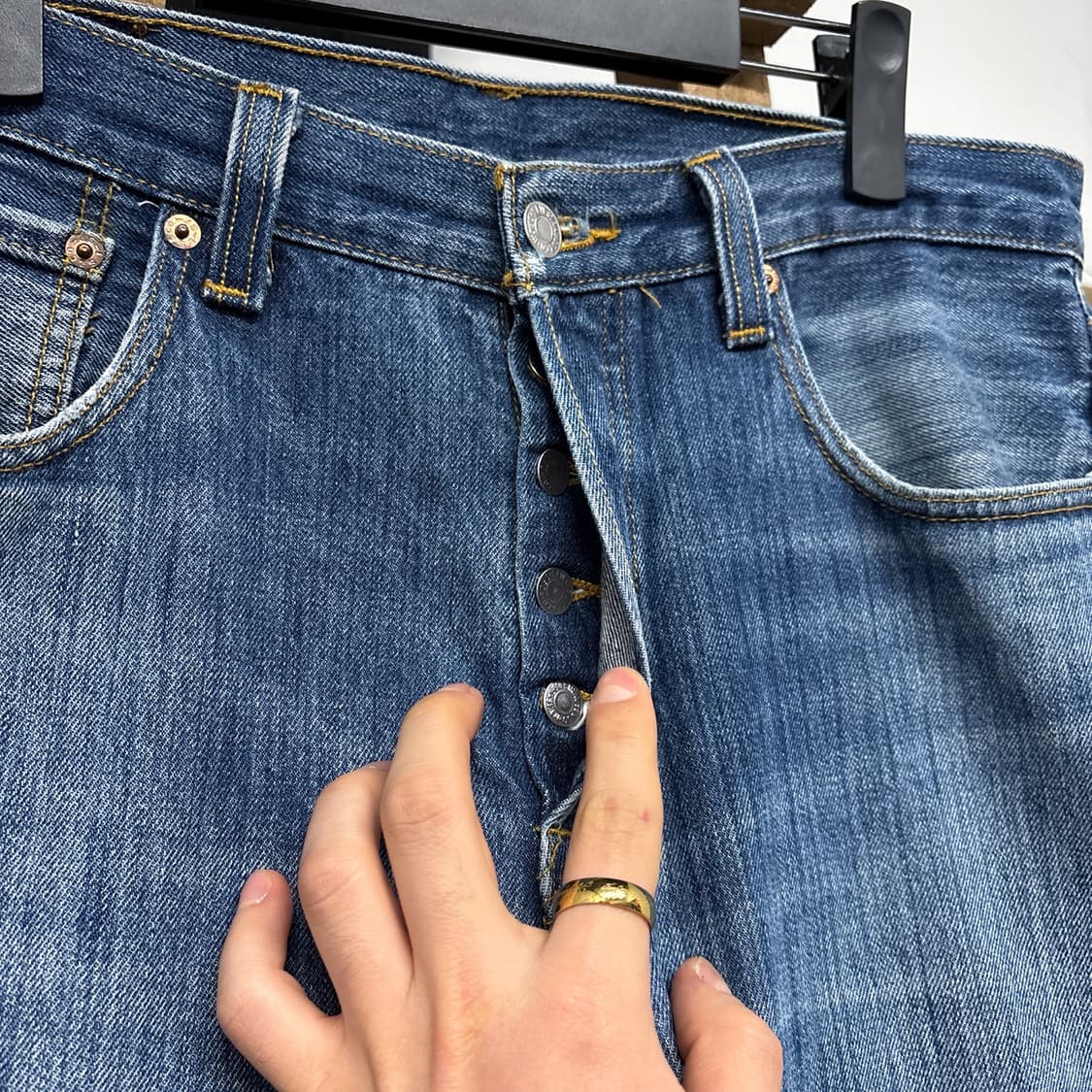 리바이스 501 오리지널 스트레이트 슬러버 워싱 데님팬츠 N903 상품이미지5