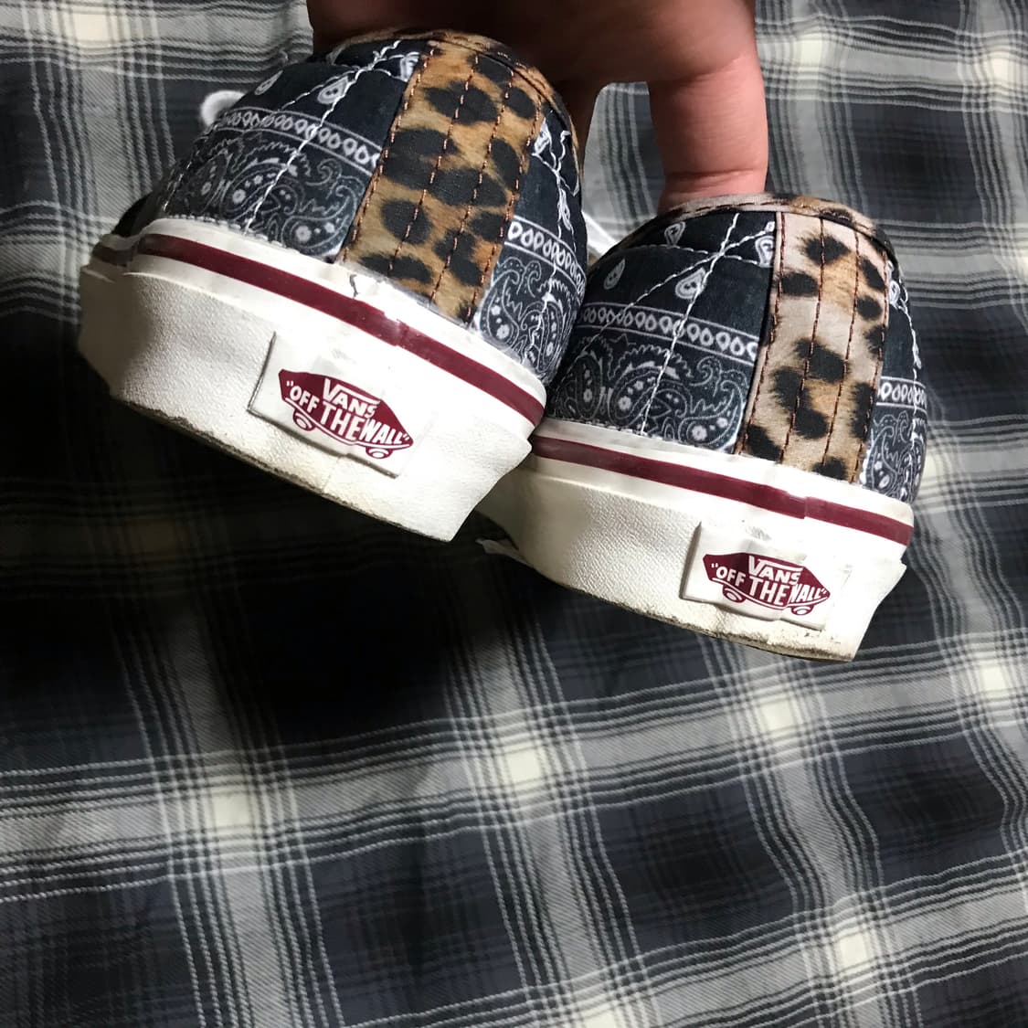 반스 퀄티드 믹스 페이즐리 에너하임 어센틱 275 상품이미지3