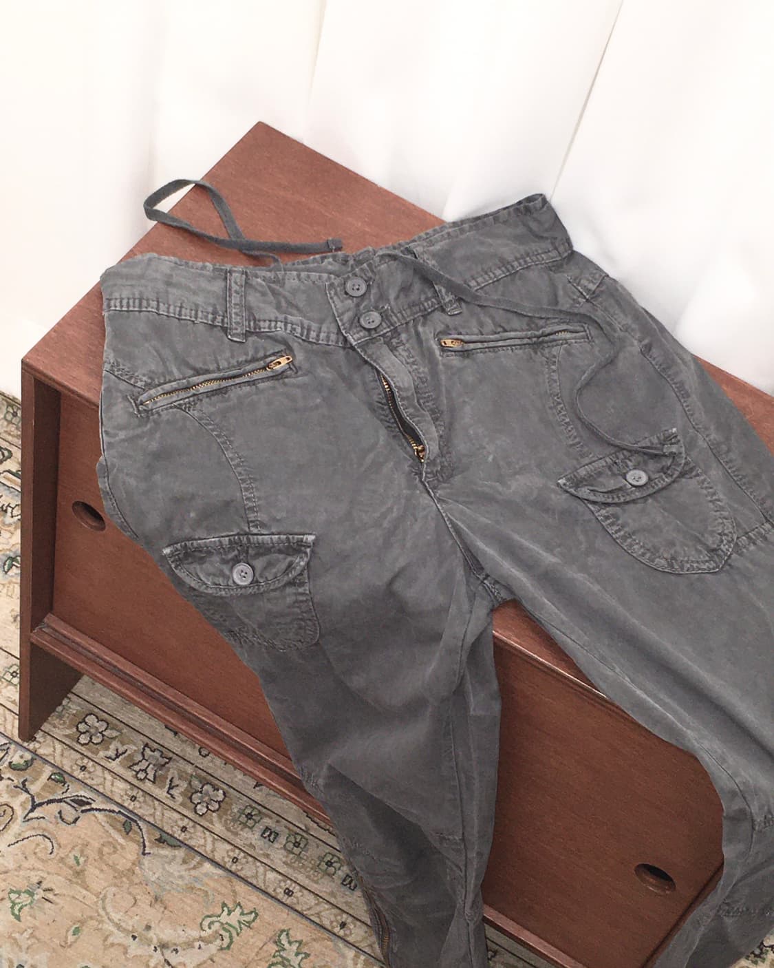 그레이 차콜 카프리 팬츠 상품이미지2