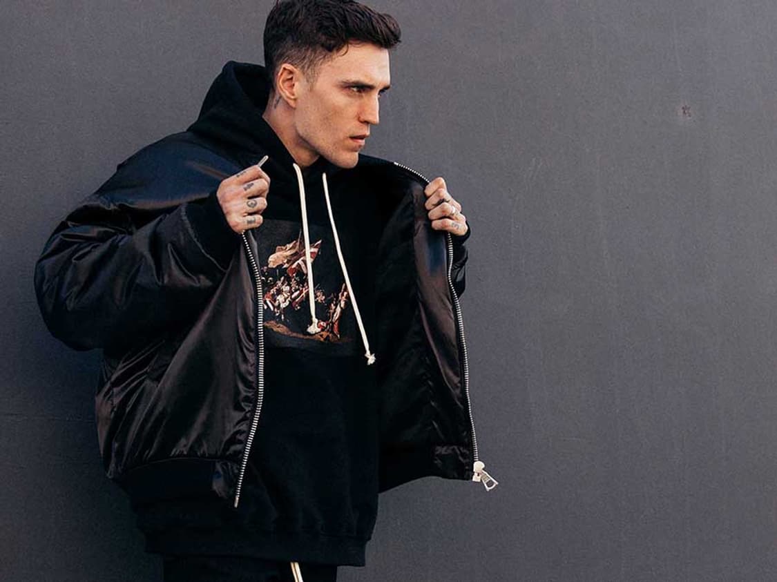 리프리젠트 후드티 분더샵 비이커 상품이미지4