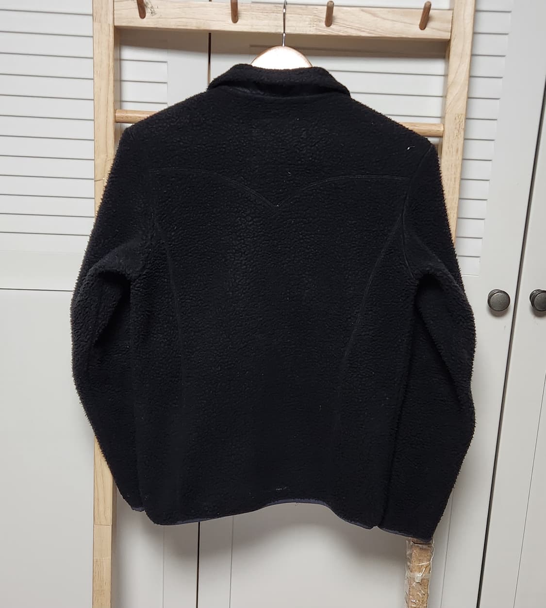 리바이스 뽀글이 블랙 후리스 자켓 상품이미지4