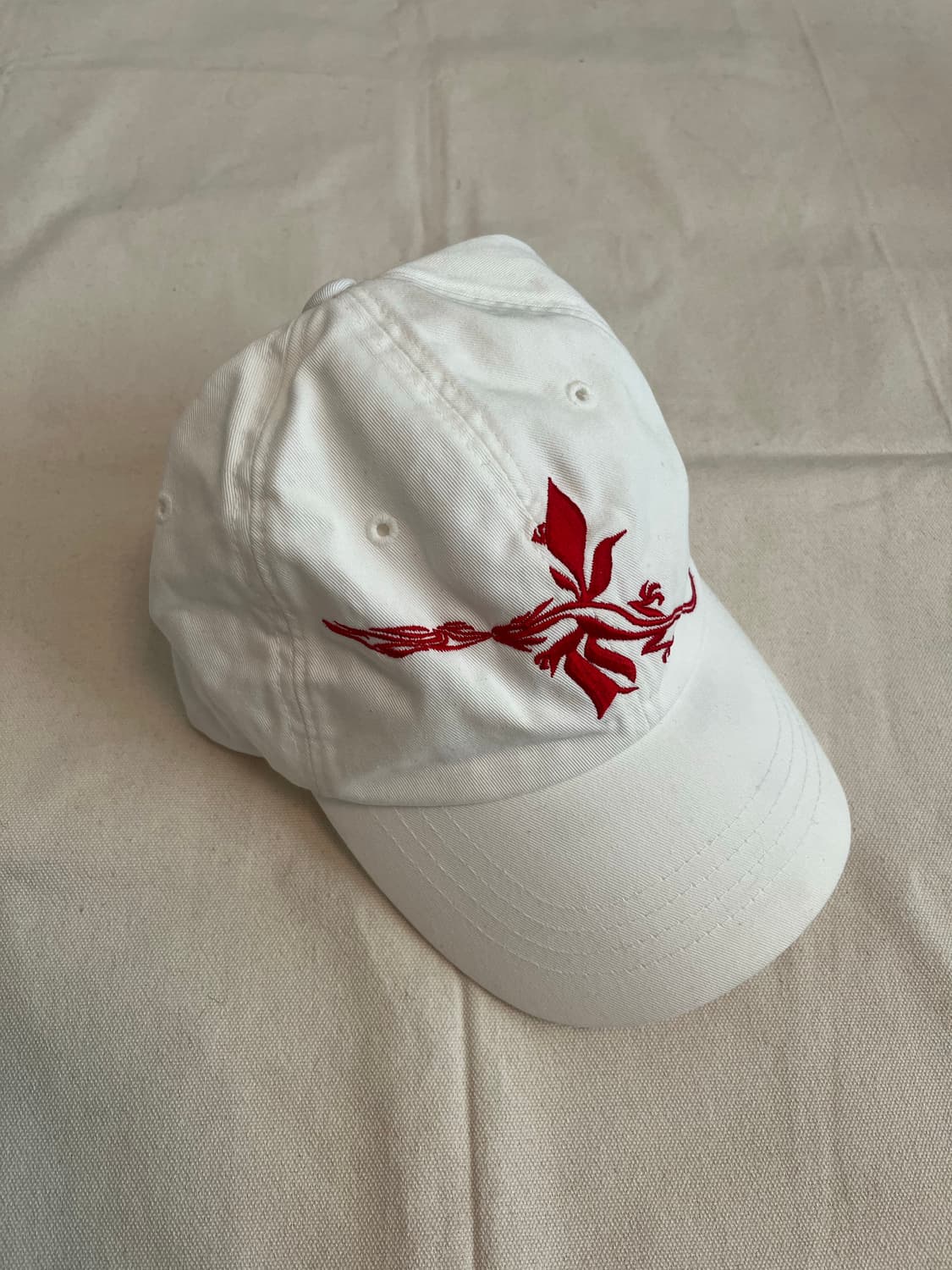 MSCHF 21 dragon cap white 상품이미지3
