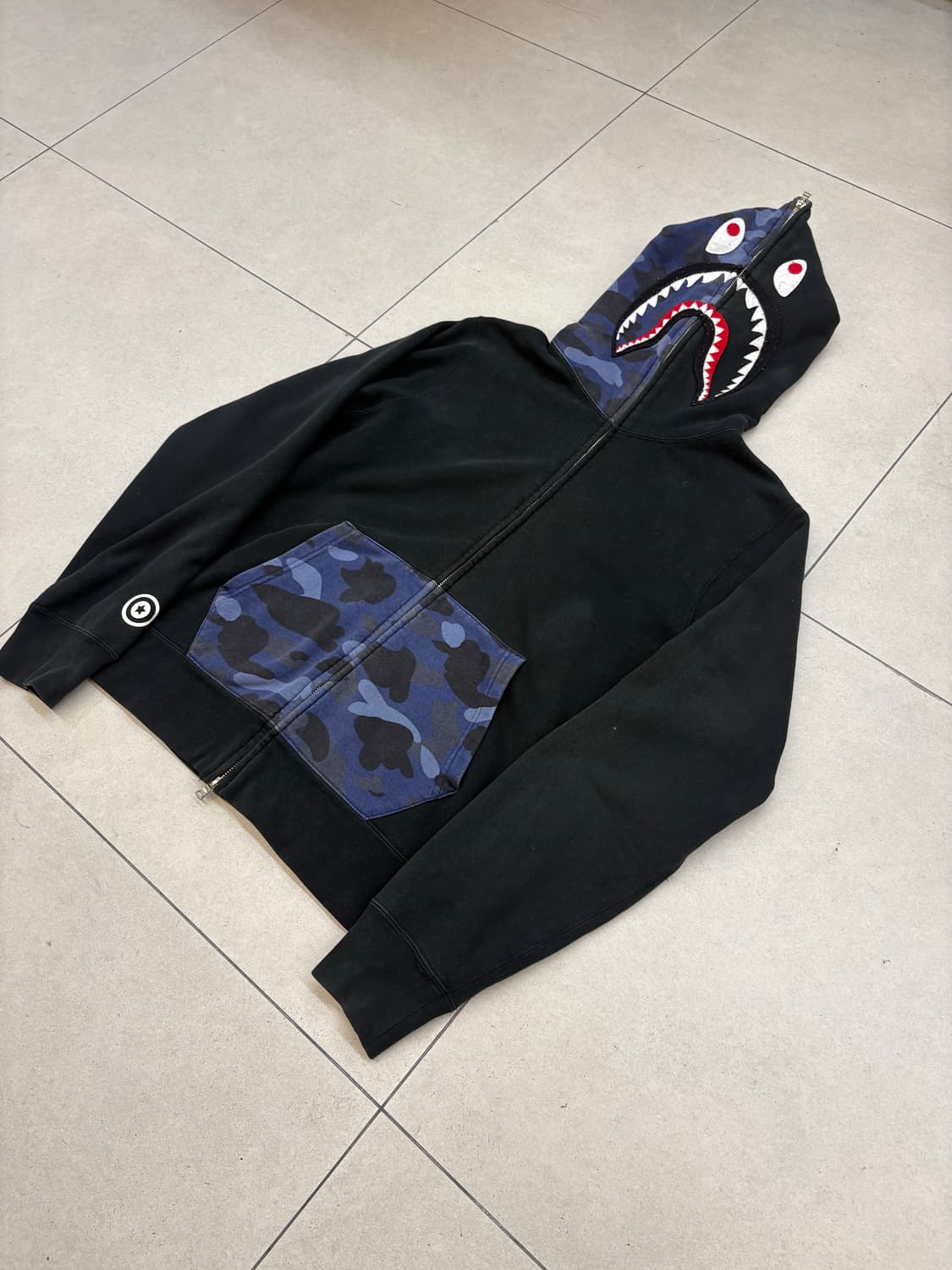 베이프 샤크 반카모 청계 후드집업 상품이미지2