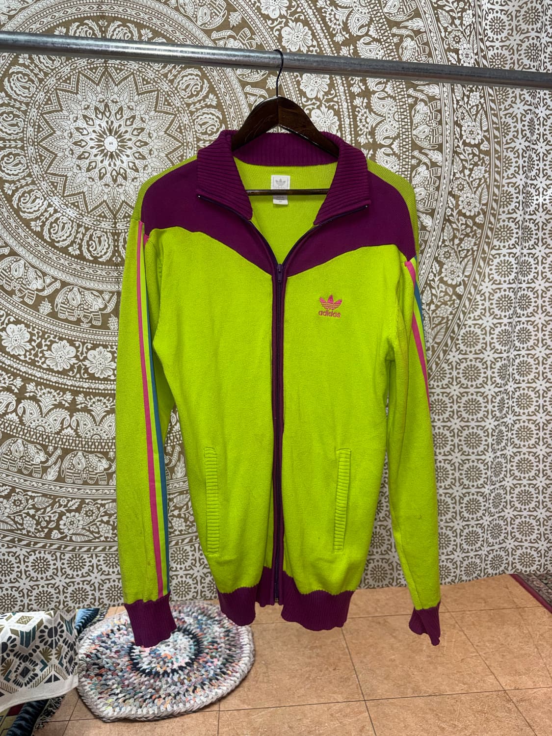 아디다스 올드스쿨 네온 멀티컬러 니트집업 자켓  상품이미지2