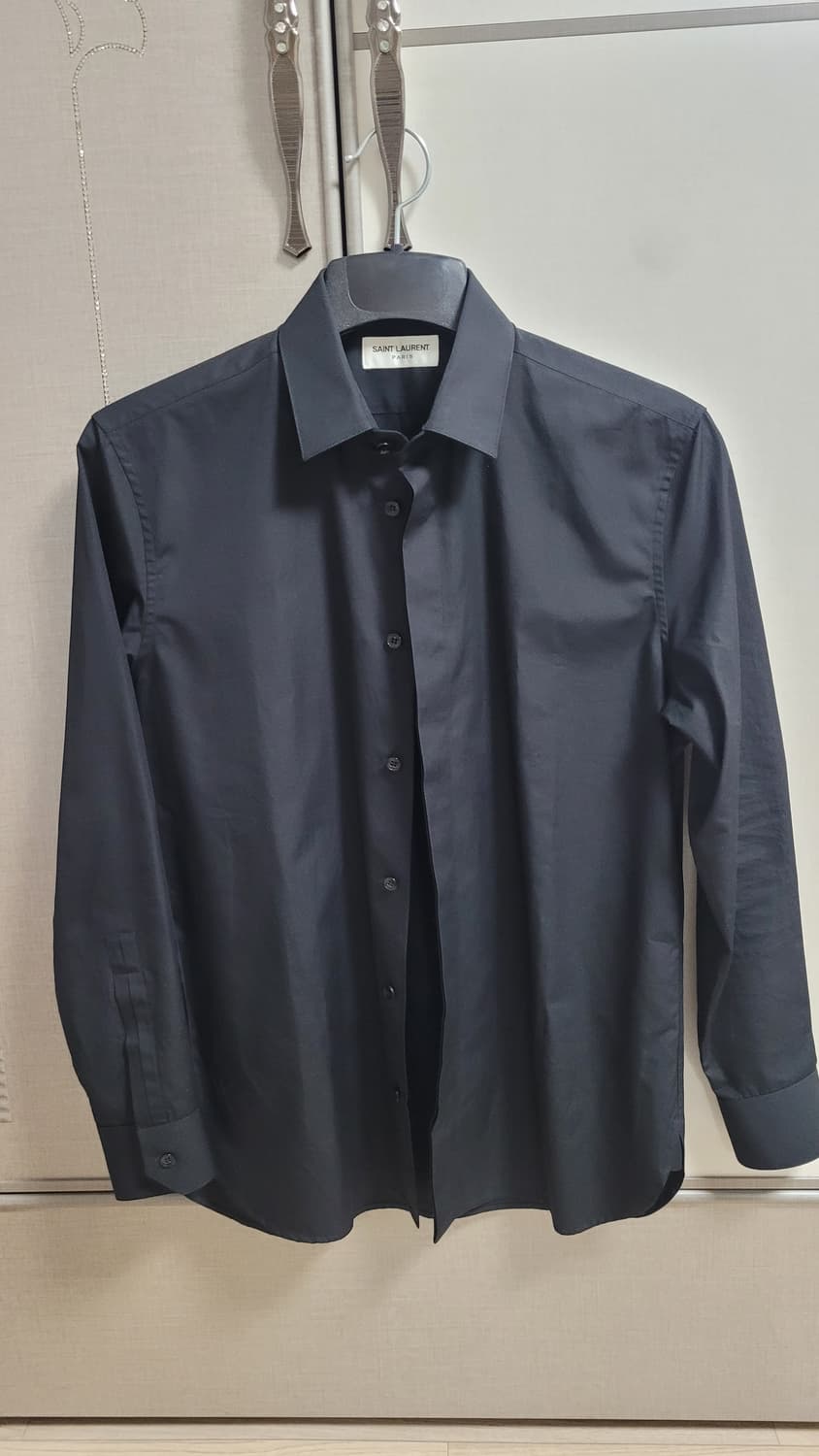 생로랑 히든버튼 블랙 셔츠 38 상품이미지1
