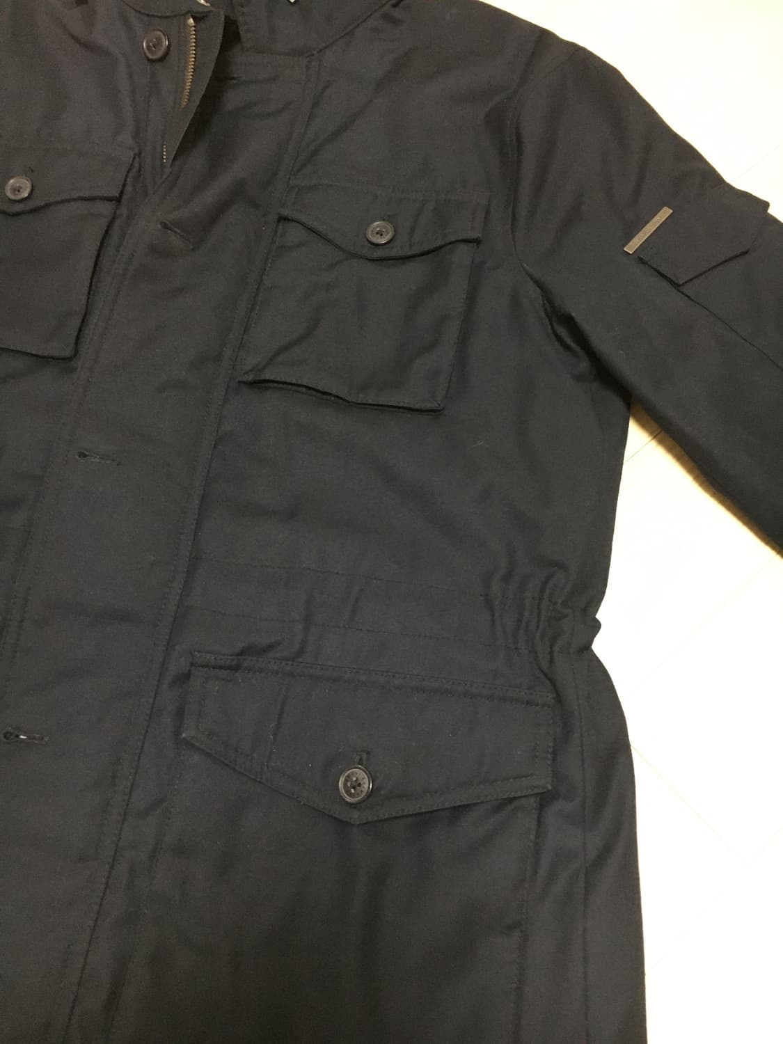 아르마니 익스체인지 M-65 자켓 야상 네이비 색상 판매합니다 상품이미지2