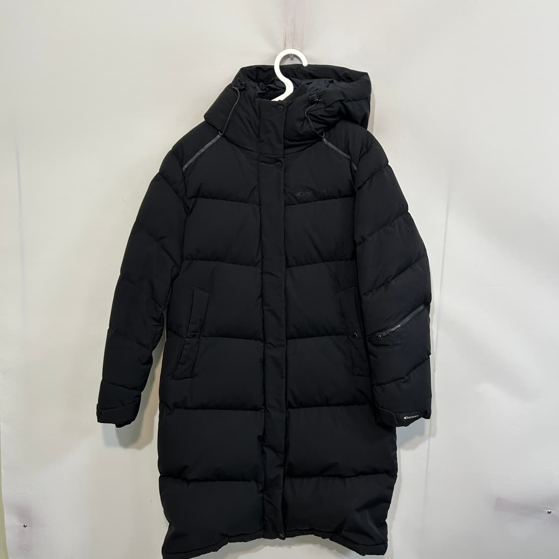 디스커버리 여성 벤치 다운 롱패딩 100 상품이미지1