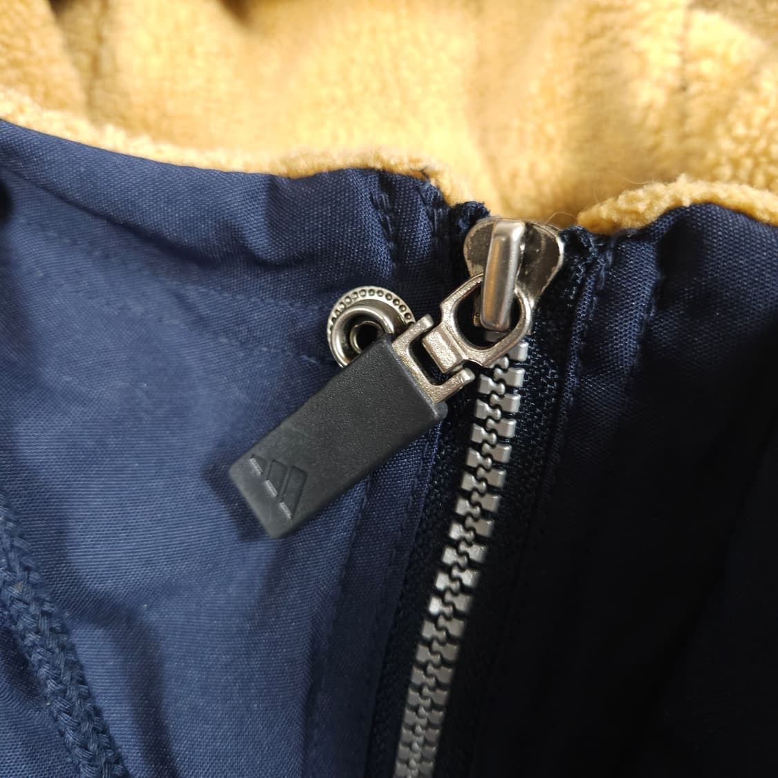 아디다스 올드스쿨 빅로고 돕바  상품이미지4