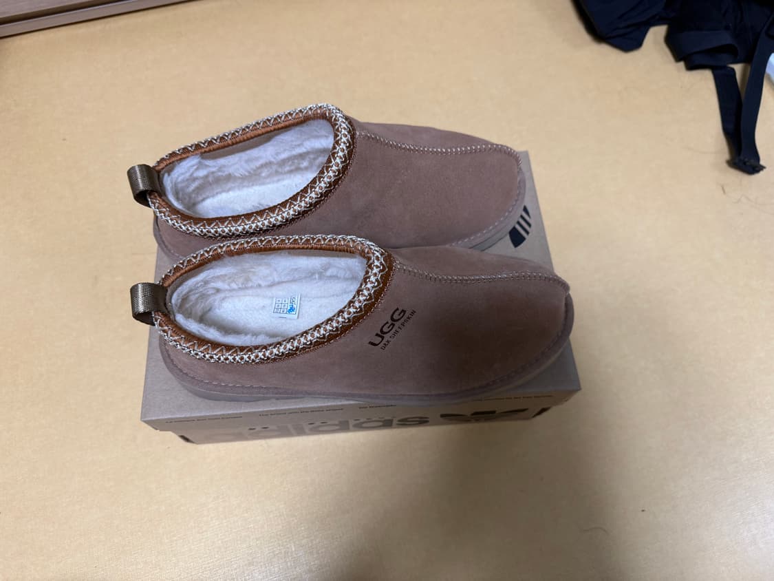 어그 타스만 상품이미지2