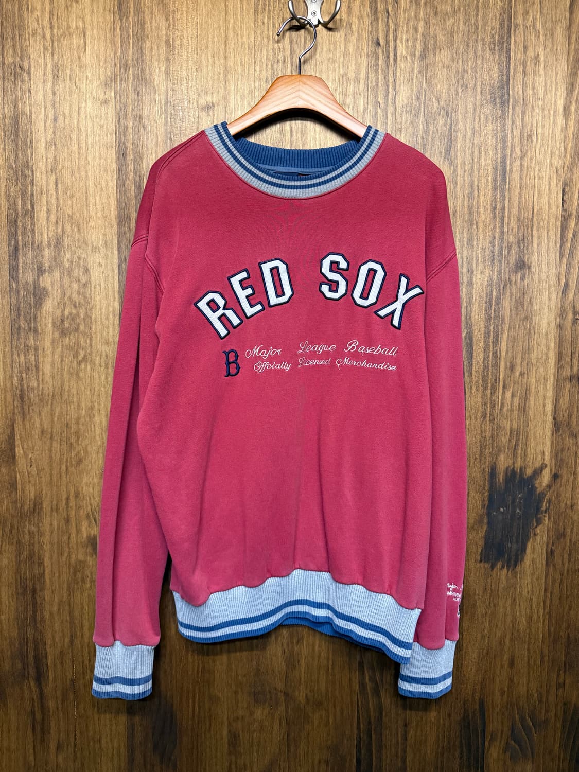 MLB embroidered sweatshirt 상품이미지1