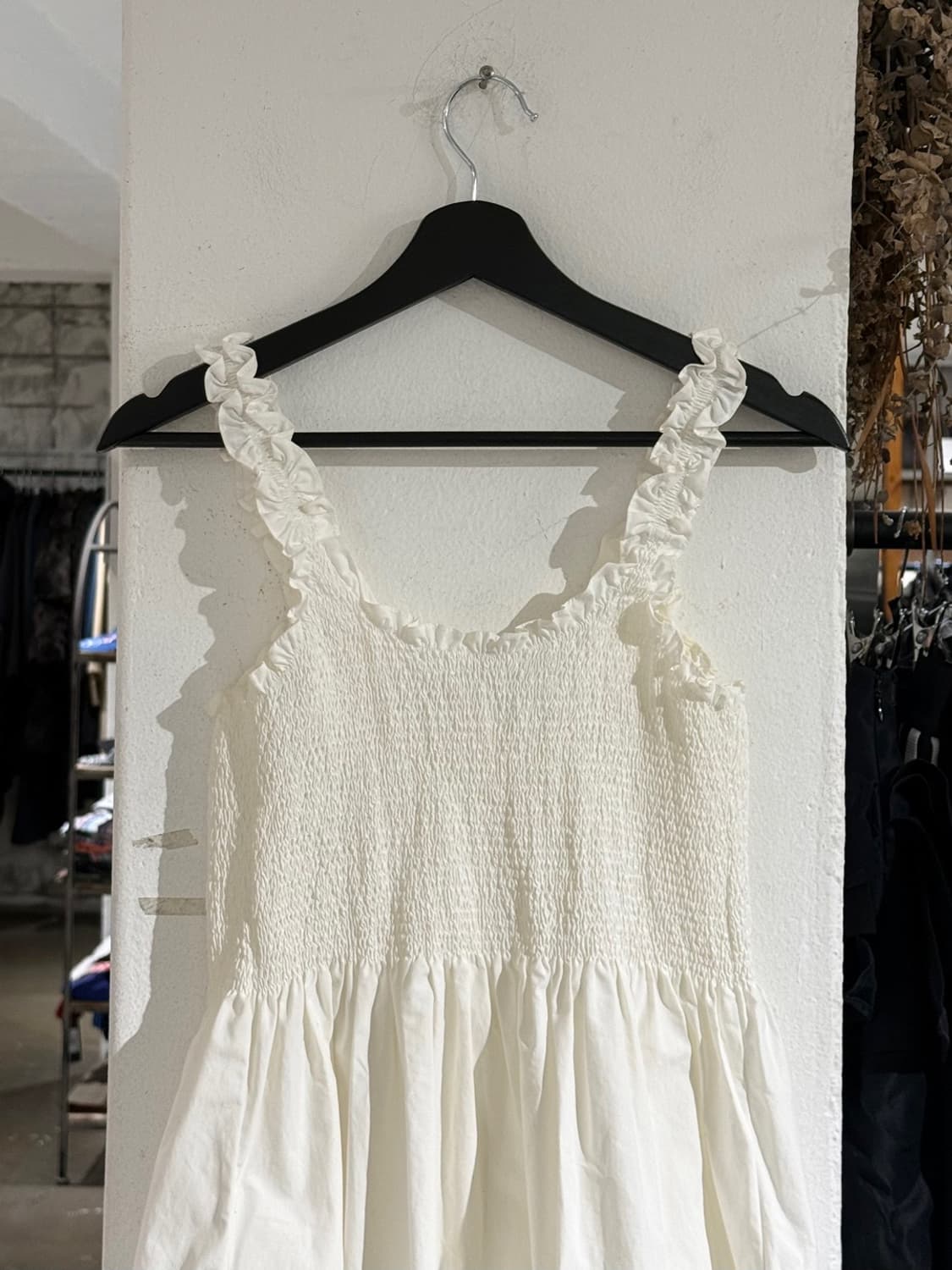 알렉산더 왕 화이트 스모킹 버튼 슬리브리스 블라우스 상품이미지5