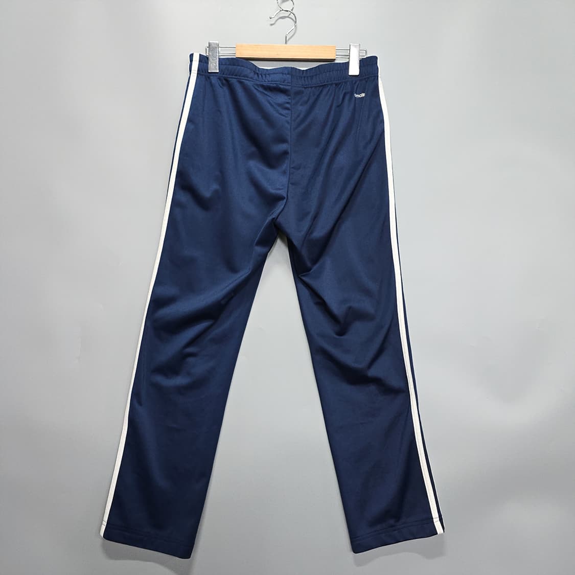 아디다스(ADIDAS) 남성 TS 3S 조거 밴딩 팬츠 네이비 상품이미지4