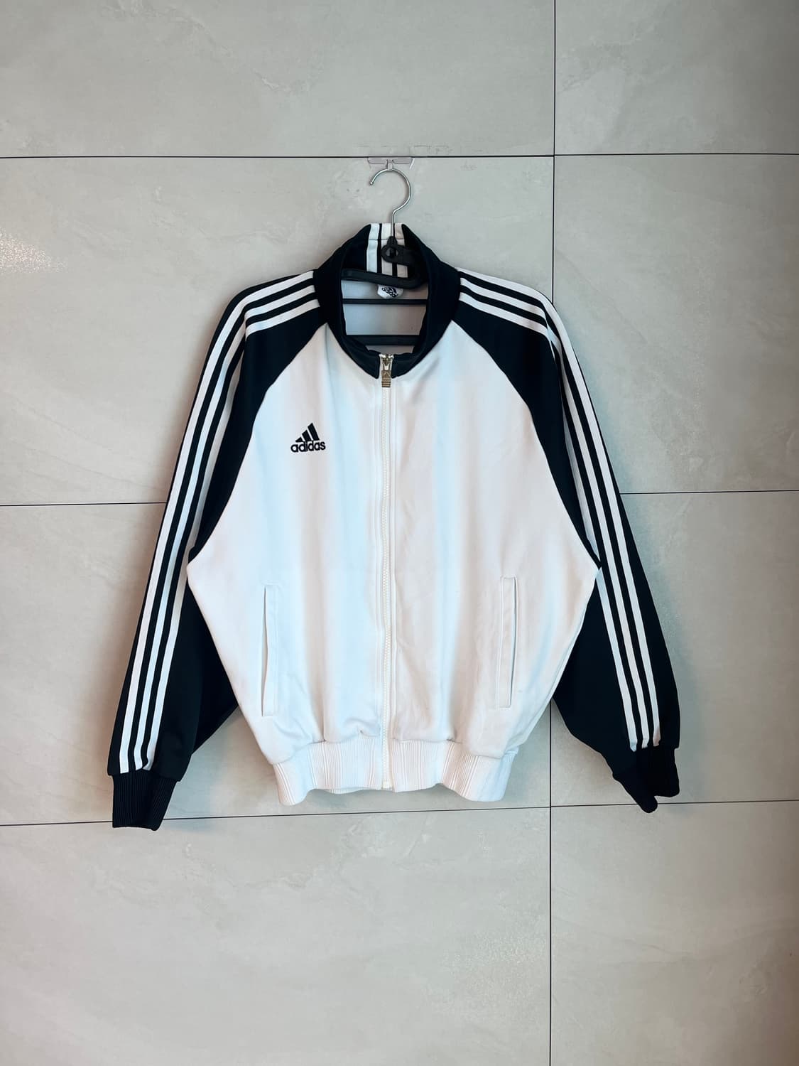 90s 재팬라인 아디다스x데상트 흰,검 대장 져지 [L] 상품이미지1