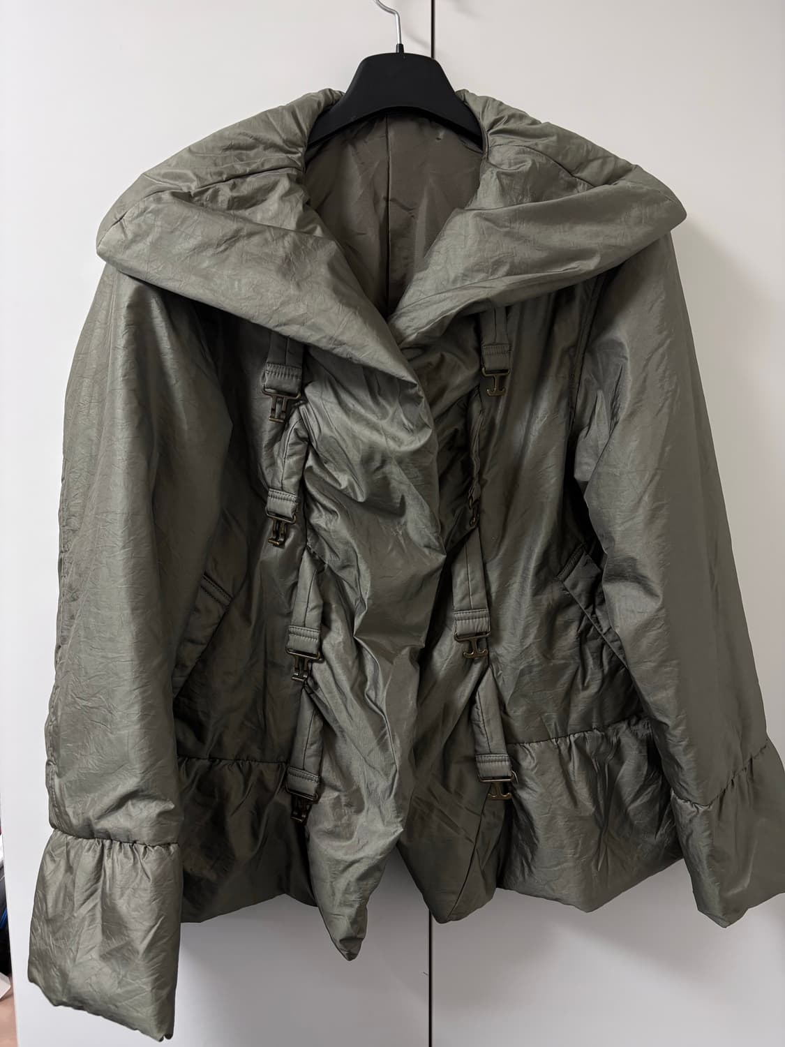 이세이미야케 플랜테이션 패딩 상품이미지1