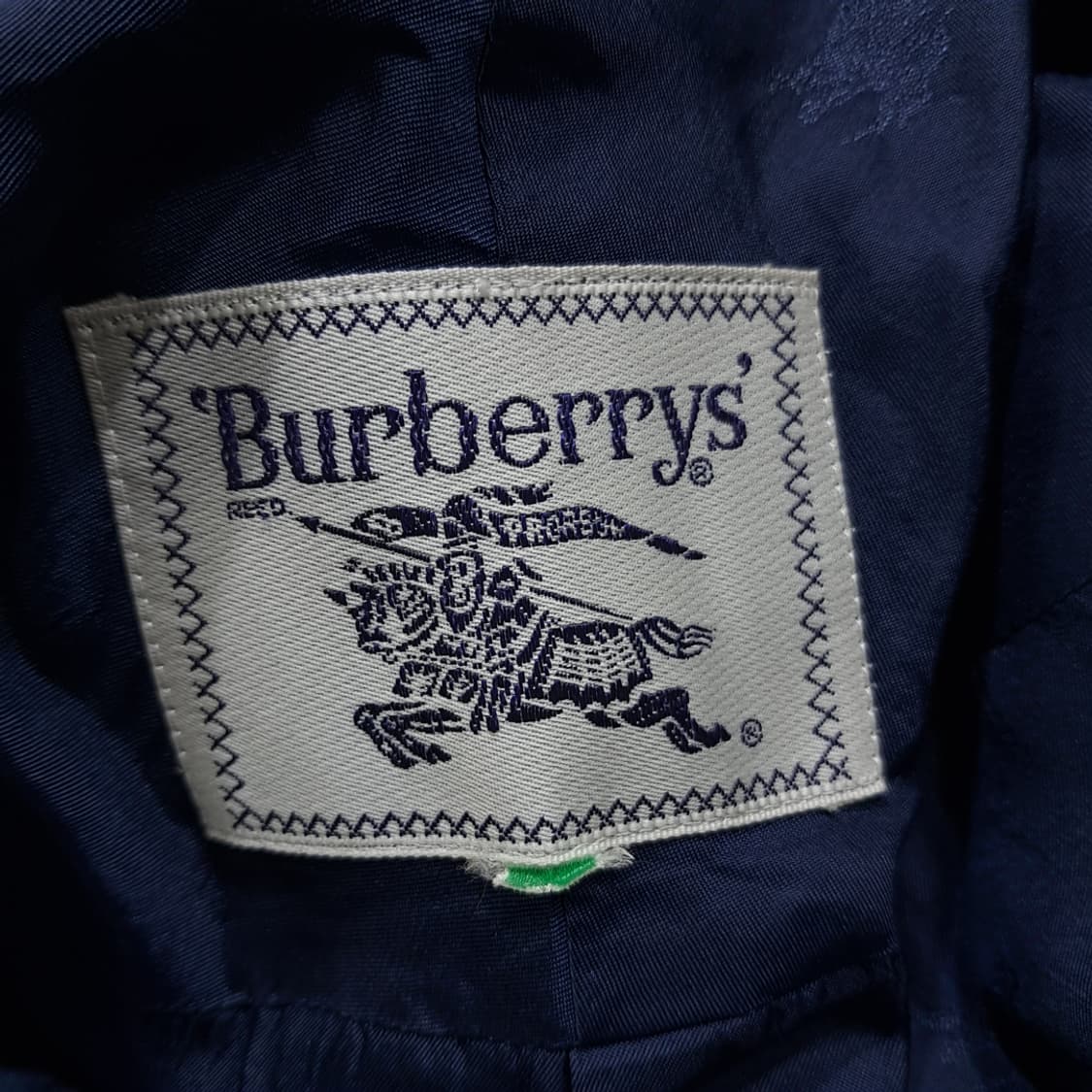 CL089 S/M 버버리 90s 울 캐시미어 블렌드 금장 로고 버튼 래 상품이미지6