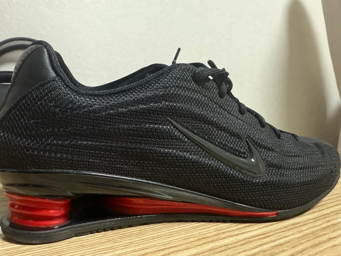 나이키 샥스 Z 블랙 유니버시티 레드 275 상품이미지2