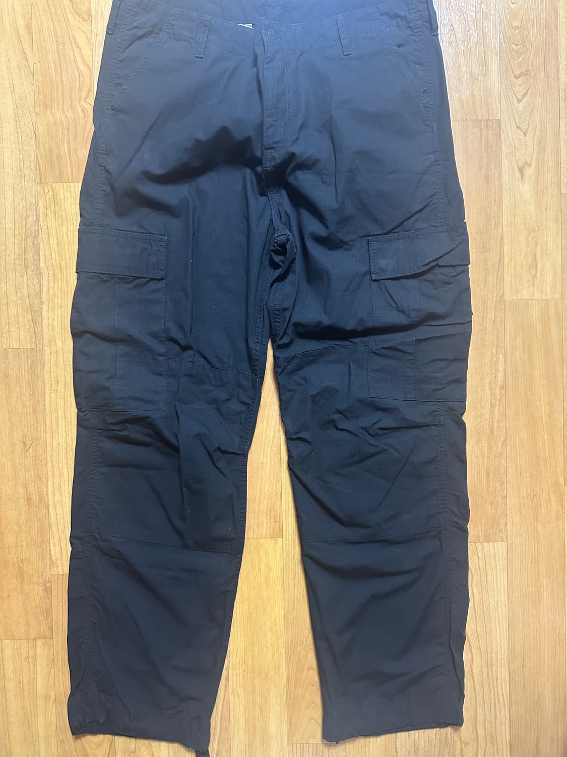 칼하트WIP 레귤러 카고팬츠 콜롬비아 블랙 상품이미지2