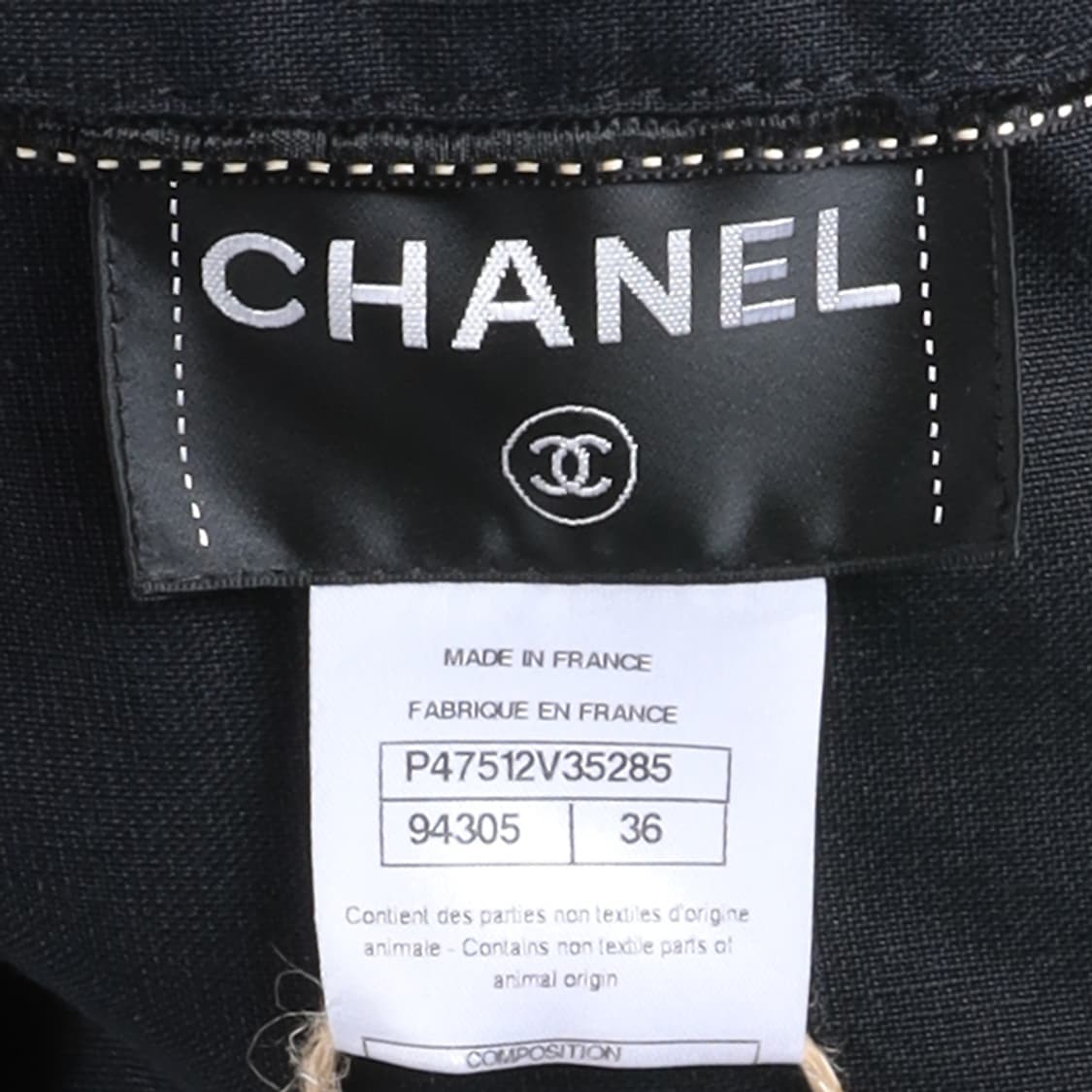 샤넬 Chanel Asymmetric Button Jacket

 상품이미지7
