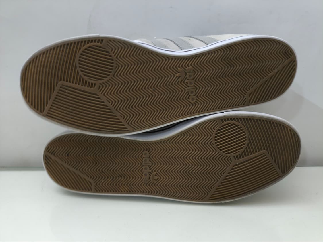 270mm 아디다스 부세니츠 스니커즈 상품이미지9