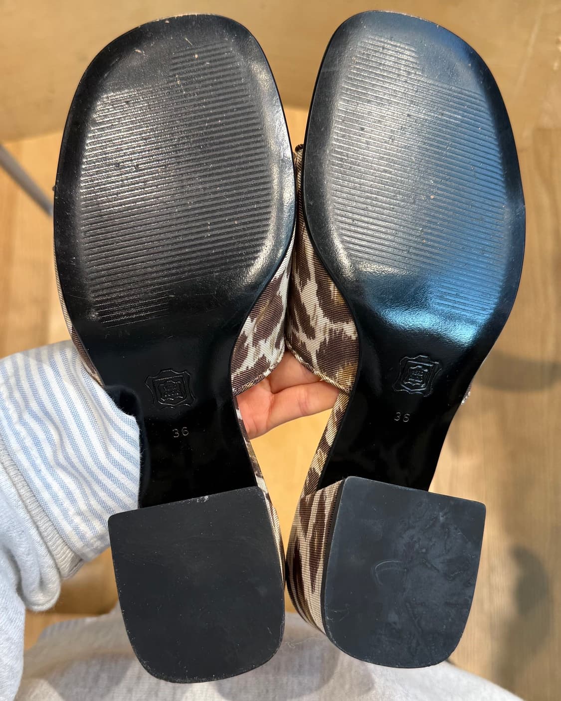 돌체앤가바나 레오파드 패브릭 샌들  상품이미지7