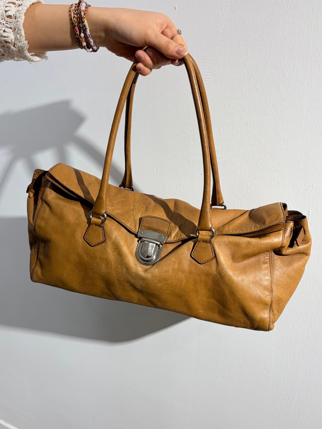 프라다 레더 가죽 숄더백 가방 상품이미지3